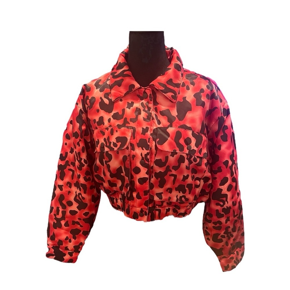A2Y Size M Jacket- cropped animal print - black snap closure & flat lay waist